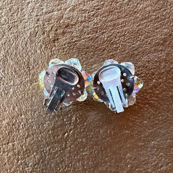 Vintage Aurora Borealis Crystal Bead Cluster Clip-On Earrings Retro Sparkling - Picture 2 of 8